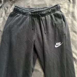 Nike women’s sweatpants